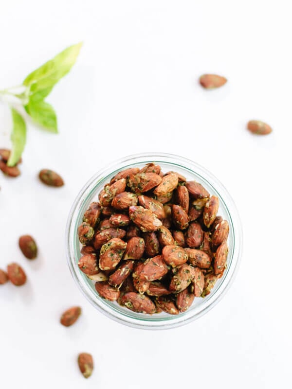 Basil Pesto Party Almonds