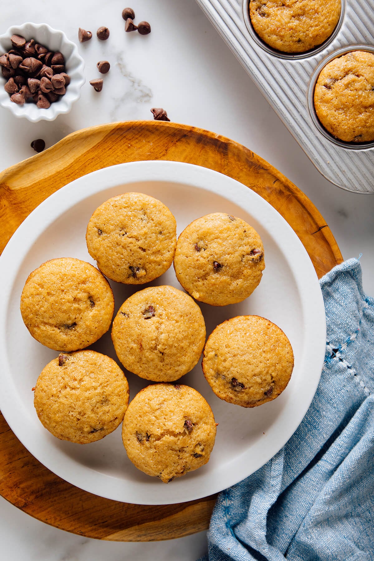 chocolate chip muffins recipe
