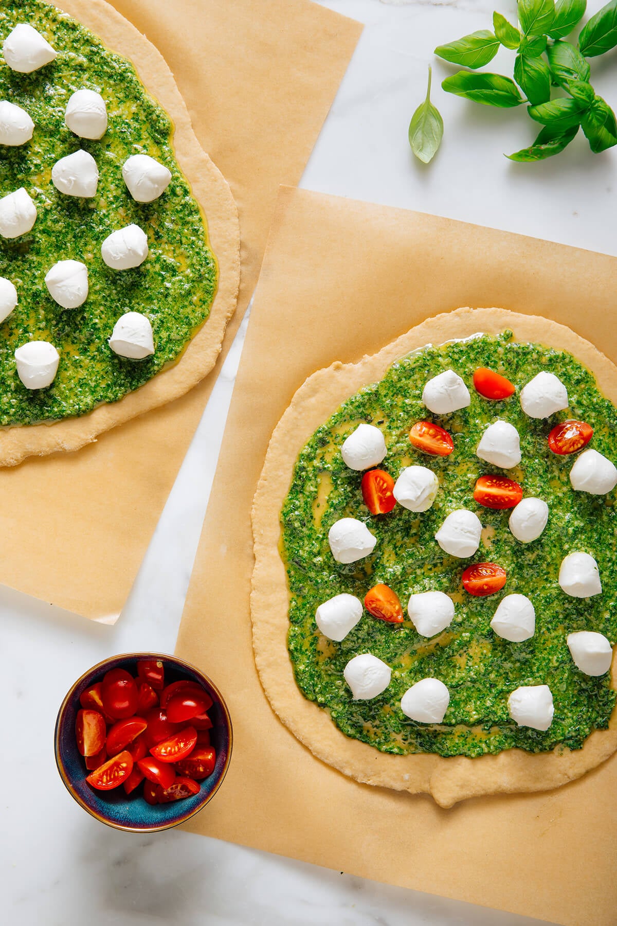 how to make pesto pizza